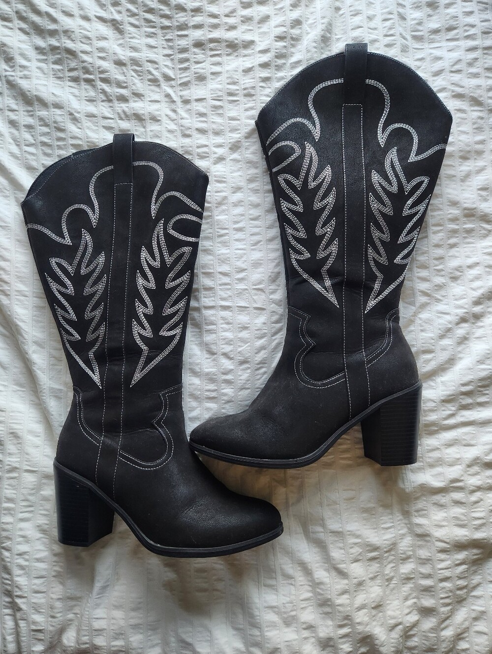 Torrid Black Western Cowboy Boots 11WW Wide Calf